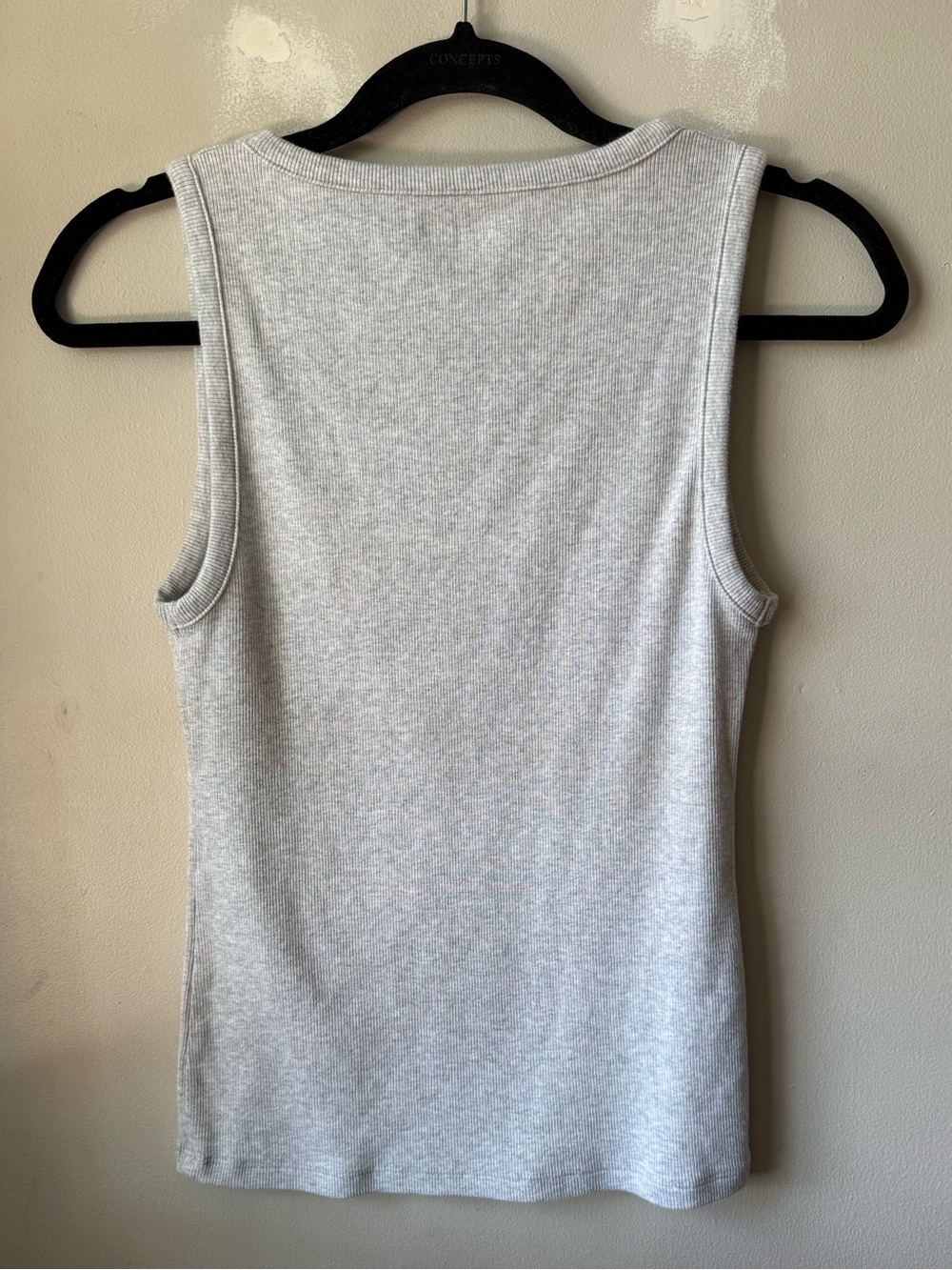 Abercrombie & Fitch grey tank - Picture 3 of 3